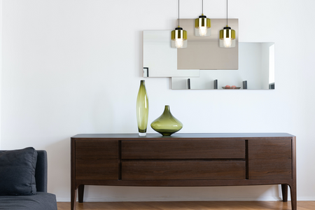 Lampa wisząca ze złotym kloszem glamour listwa czarna sufitowa regulowana