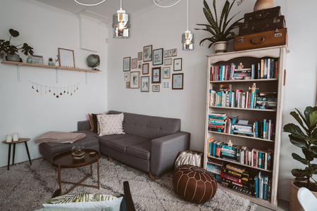 Lampa AURA Pająk Biała Sufitowa Wisząca Żyrandol 1 Szklany Klosz Grafitowy